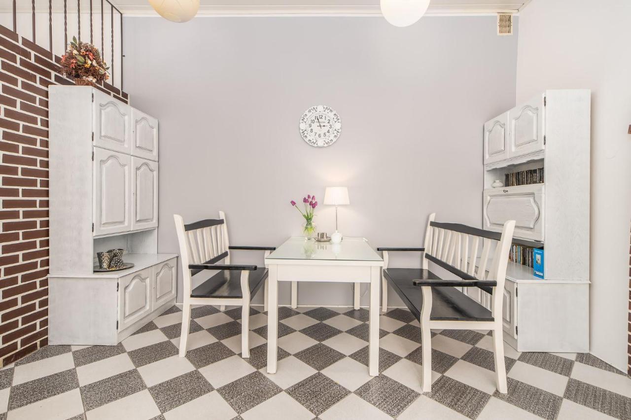 Pod Różą Wiatrów Apartamento Kołobrzeg Exterior foto